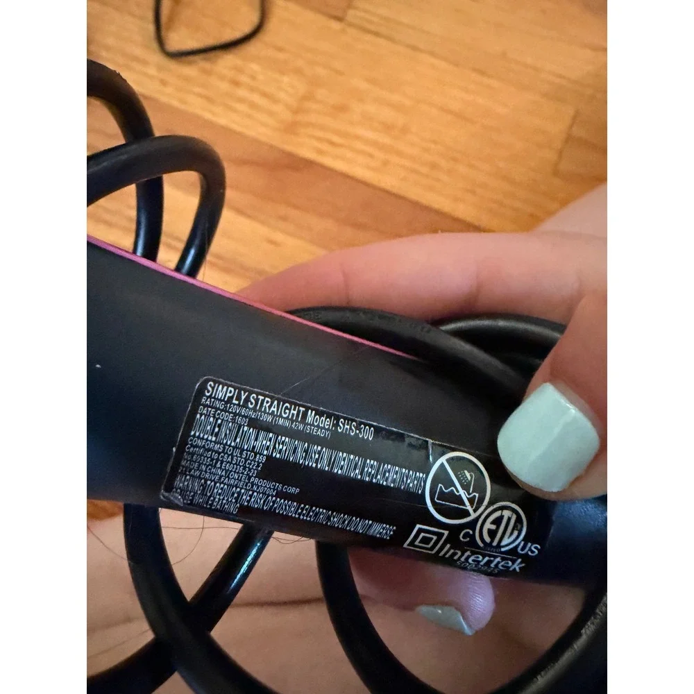 Simply Straight Hair Straightening Brush Black Pink OS Ceramic Heated Tool